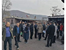 縣委、鎮(zhèn)府領(lǐng)導(dǎo)煤改電驗收工程