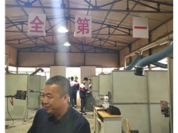 和靈石縣第一職業(yè)高中校領(lǐng)導(dǎo)在?？疾?/>
                    </a>
                    </div>
                  </div>
                  <div   id=